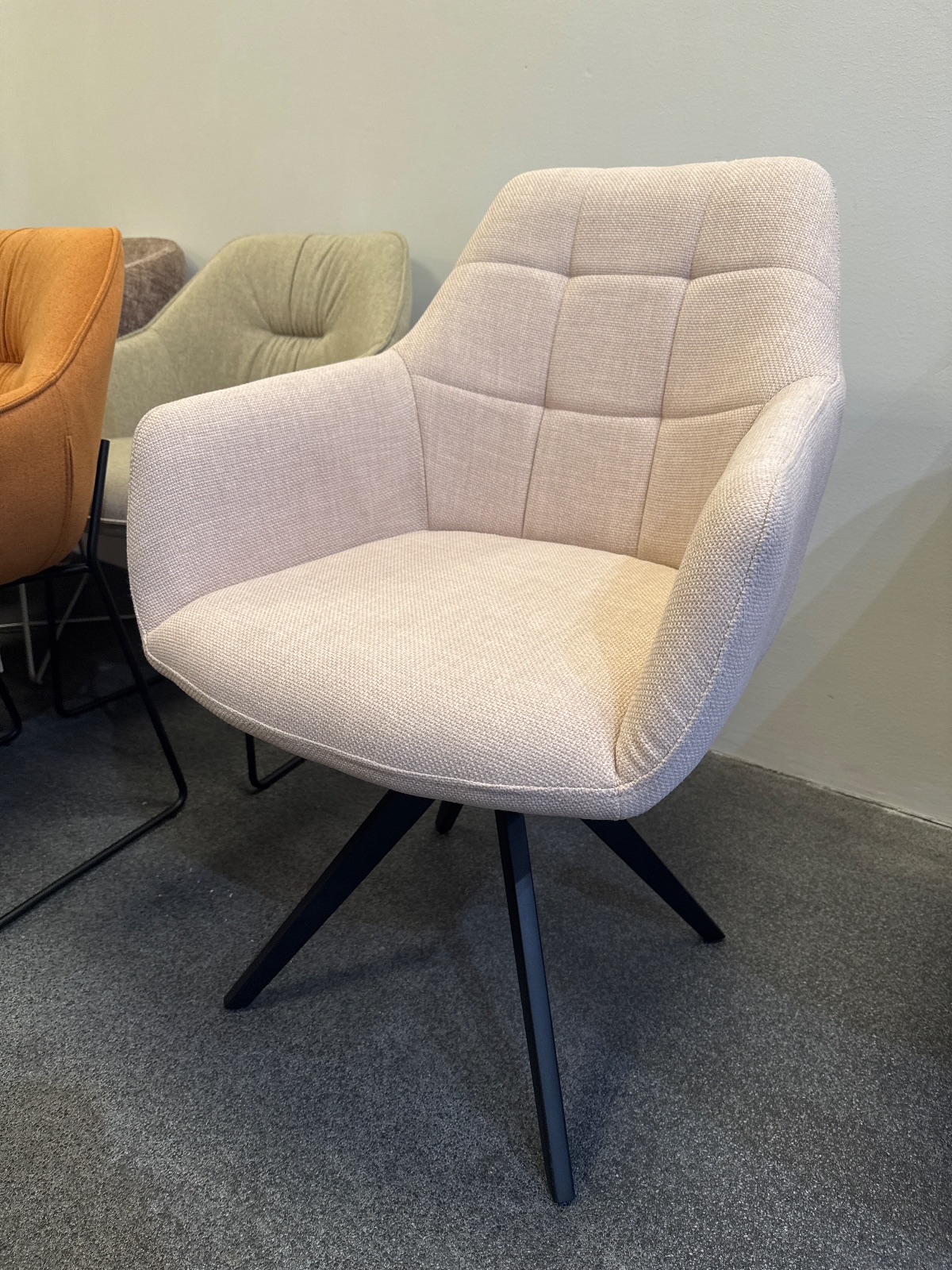 Eetkamerstoelen met stitching