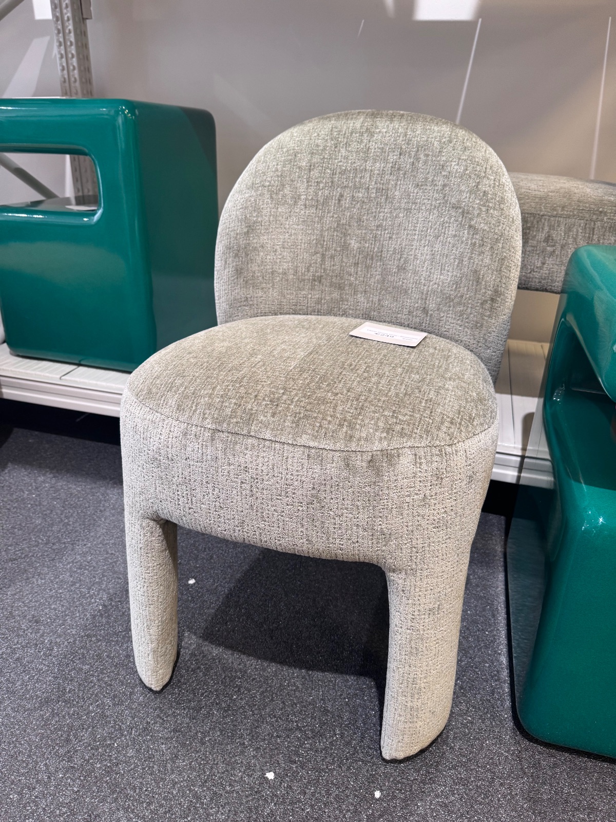Fully upholstered Dining Chair